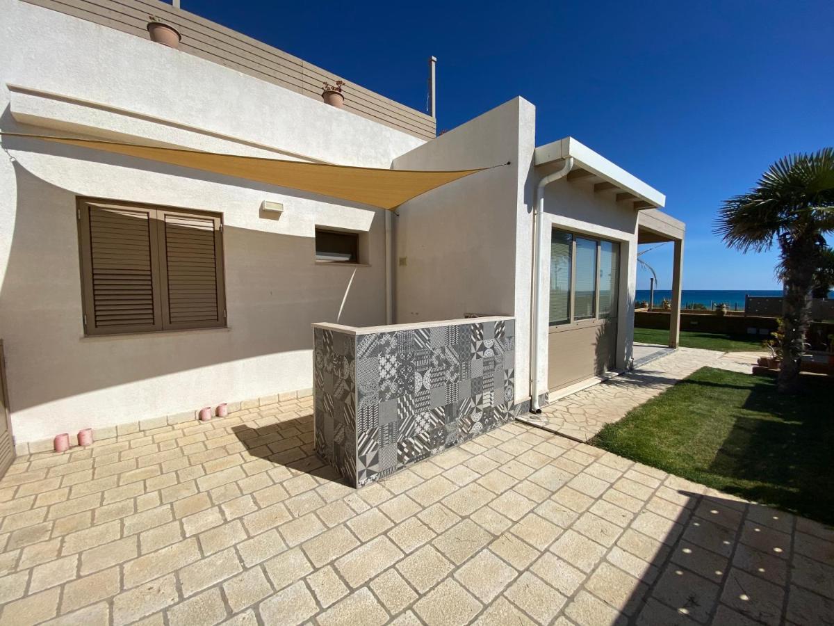 Arabel Villas Reitani Bagian luar foto