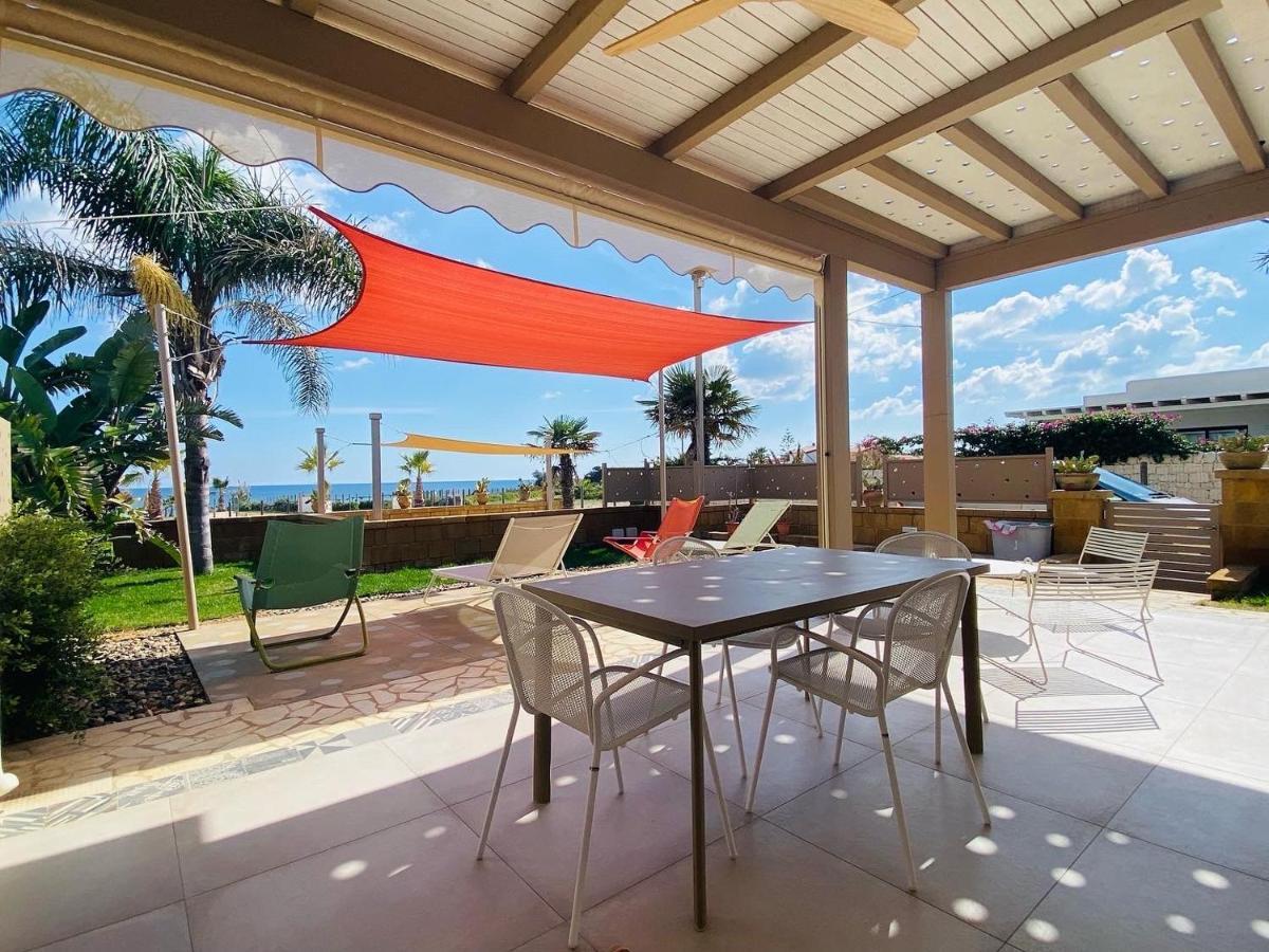 Arabel Villas Reitani Bagian luar foto